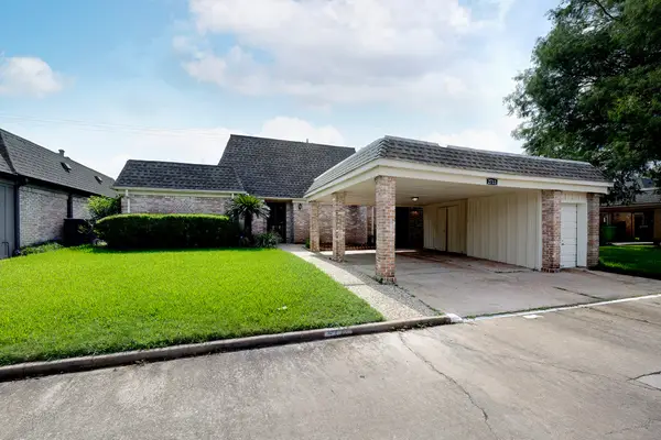 2711 Olympia Drive, Missouri City, TX 77459