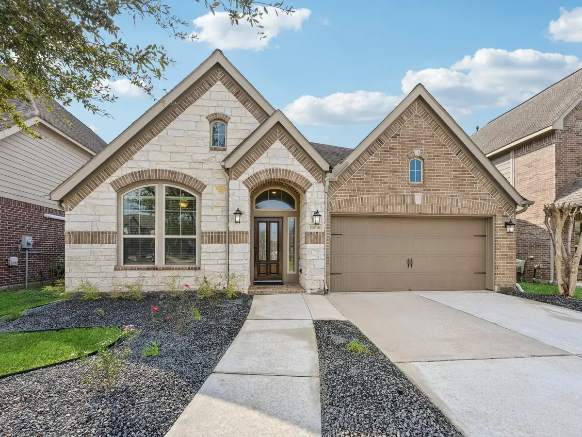 10018 Foggy River, Missouri City, TX 77459 - Image #1