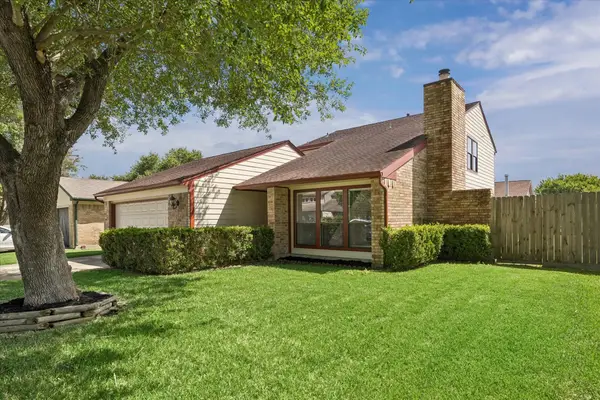 15714 Pipers View Drive, Houston, TX 77598
