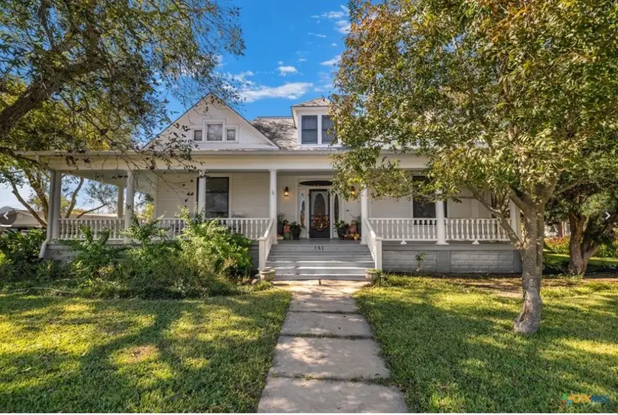 141 North Range St, Yorktown, TX 78164 - #2