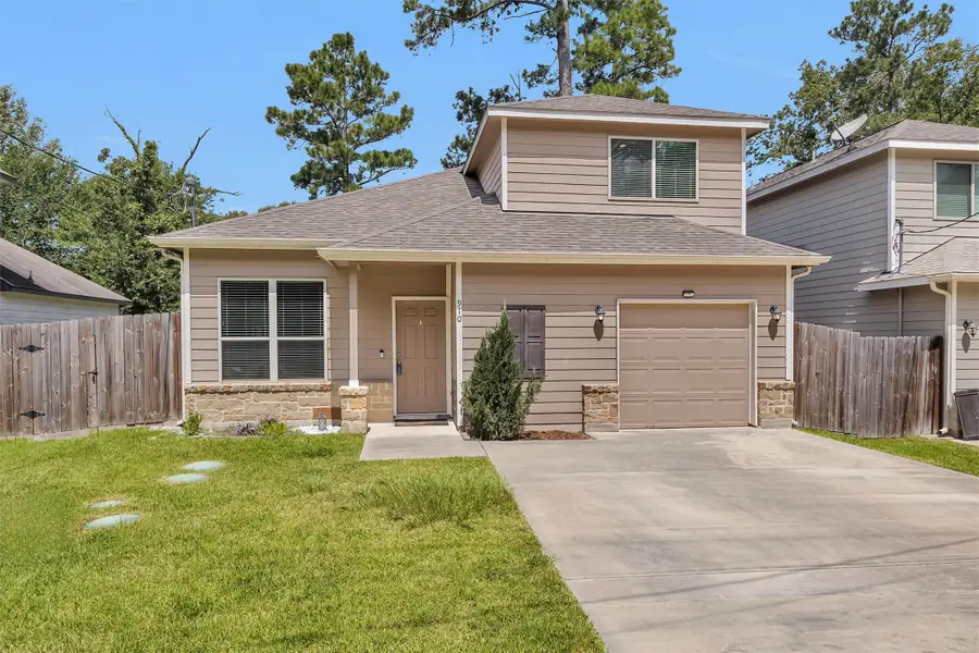 910 Cherokee Drive, Montgomery, TX 77316 - #2
