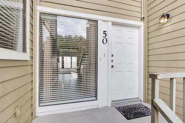 50 April Point Drive S, Conroe, TX 77356