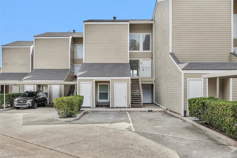 50 April Point Drive S, Conroe, TX 77356 - Image #2