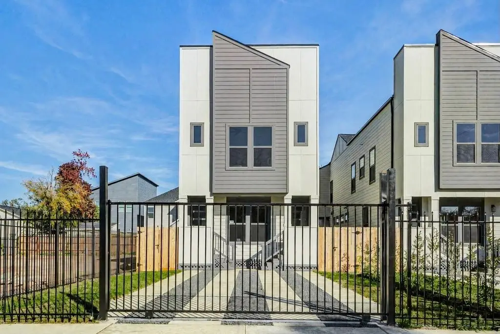 4803 Paula Street #A/B, Houston, TX 77033 - #1