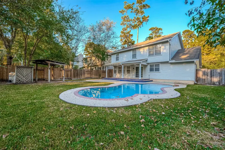 34 S Willow Point Circle, The Woodlands, TX 77382 - #2