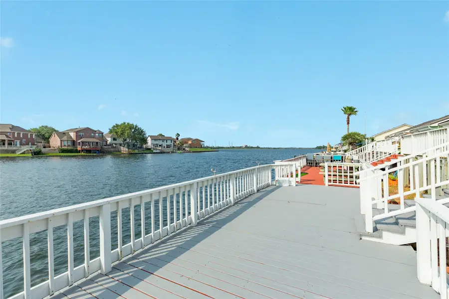 10209 Schaper Road, Galveston, TX 77554 - #2