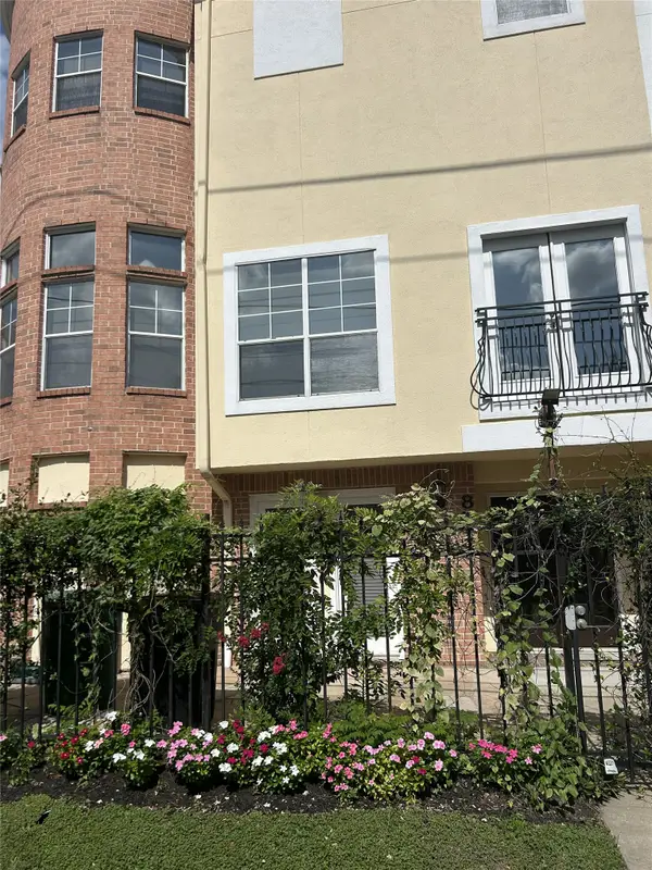 801 Knox Street, Houston, TX 77007