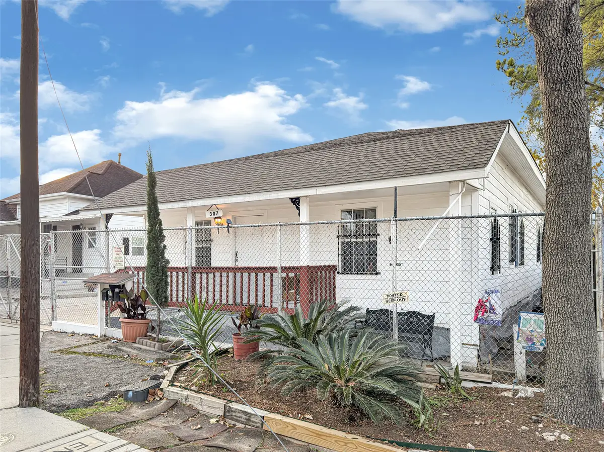 305 N Live Oak Street, Houston, TX 77003 - #1