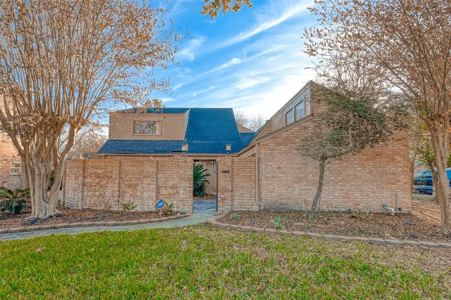 2107 Shadowbriar Drive, Houston, TX 77077 - #2