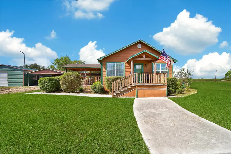 6151 W Creek Road, East Bernard, TX 77435 - Image #3