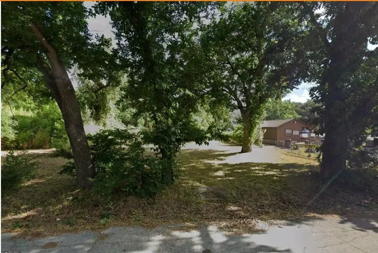 304 E 17th Street Street, Bryan, TX 77083 - #2