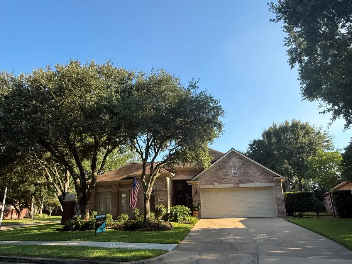 8746 Rippling Water Drive, Sugar Land, TX 77479 - #1