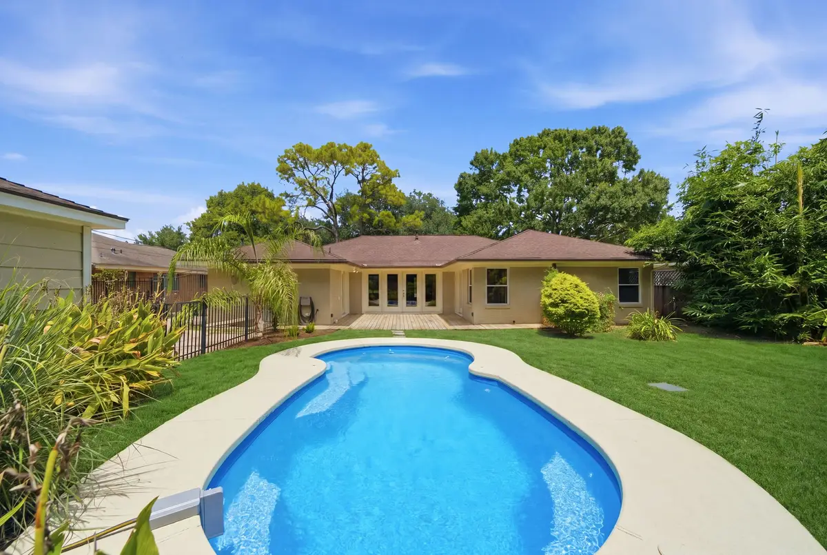 4505 Stillbrooke Drive, Houston, TX 77035 - #1