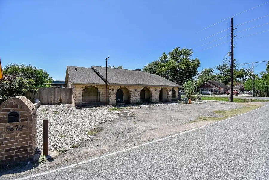 5627 Spindle Drive, Houston, TX 77086 - #2