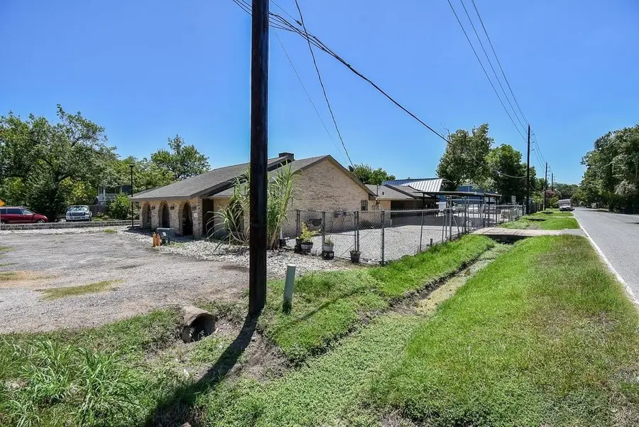 5627 Spindle Drive, Houston, TX 77086 - #3