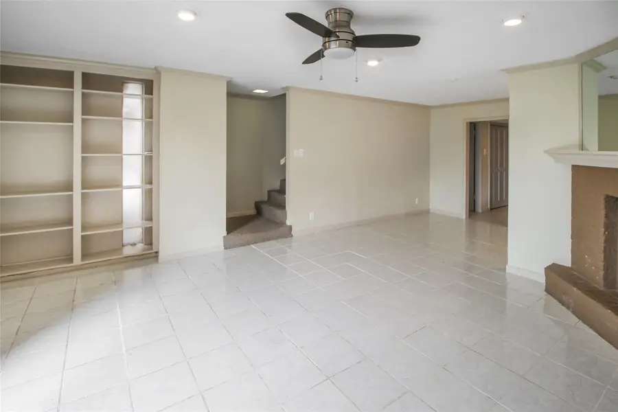 821 S Ripple Creek Drive #1, Houston, TX 77057 - #3