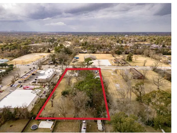 7902 Lockwood Drive, Houston, TX 77016