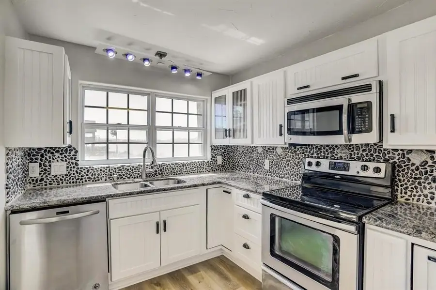 709 Gale Street #14, Seabrook, TX 77586 - #2