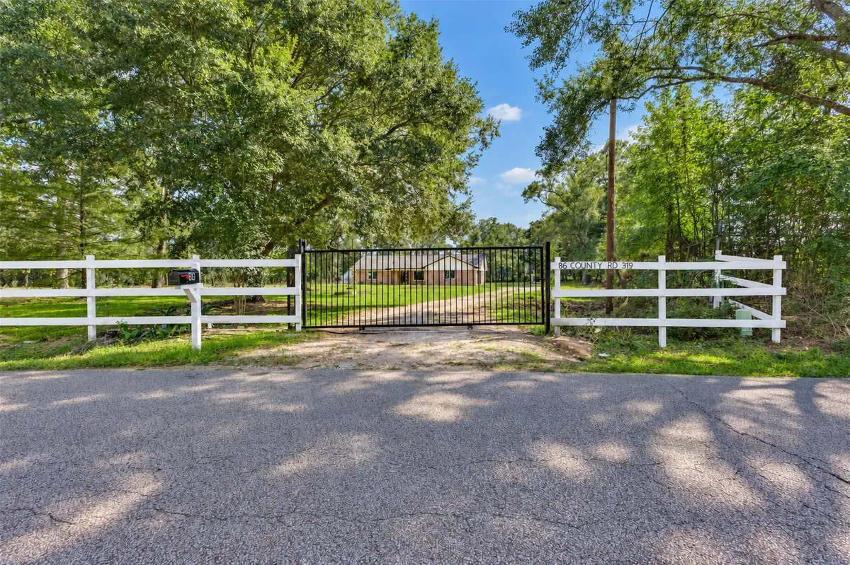 86 County Road 319, Cleveland, TX 77327 - #1