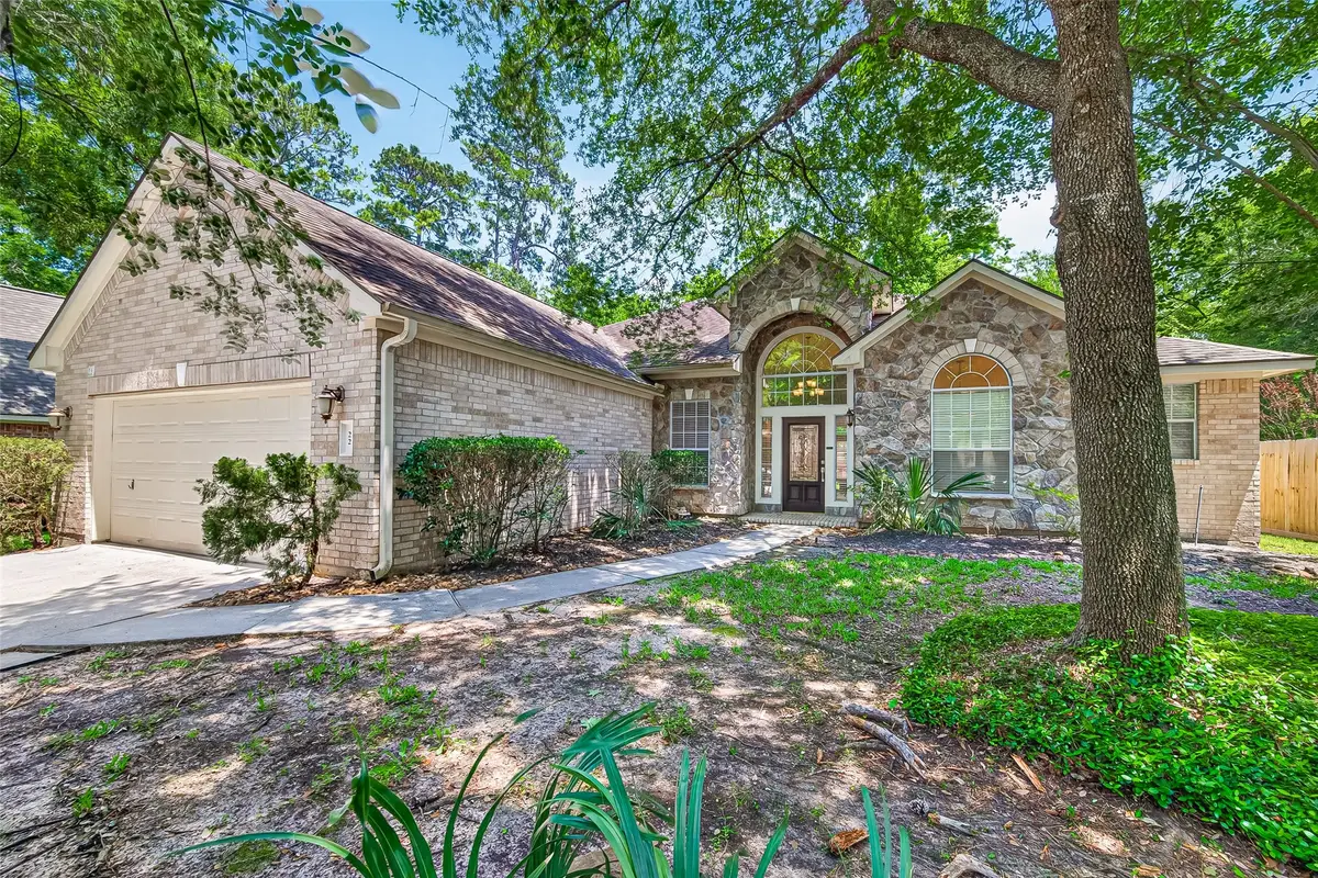 22 Westwinds Circle Ne, The Woodlands, TX 77382 - #1