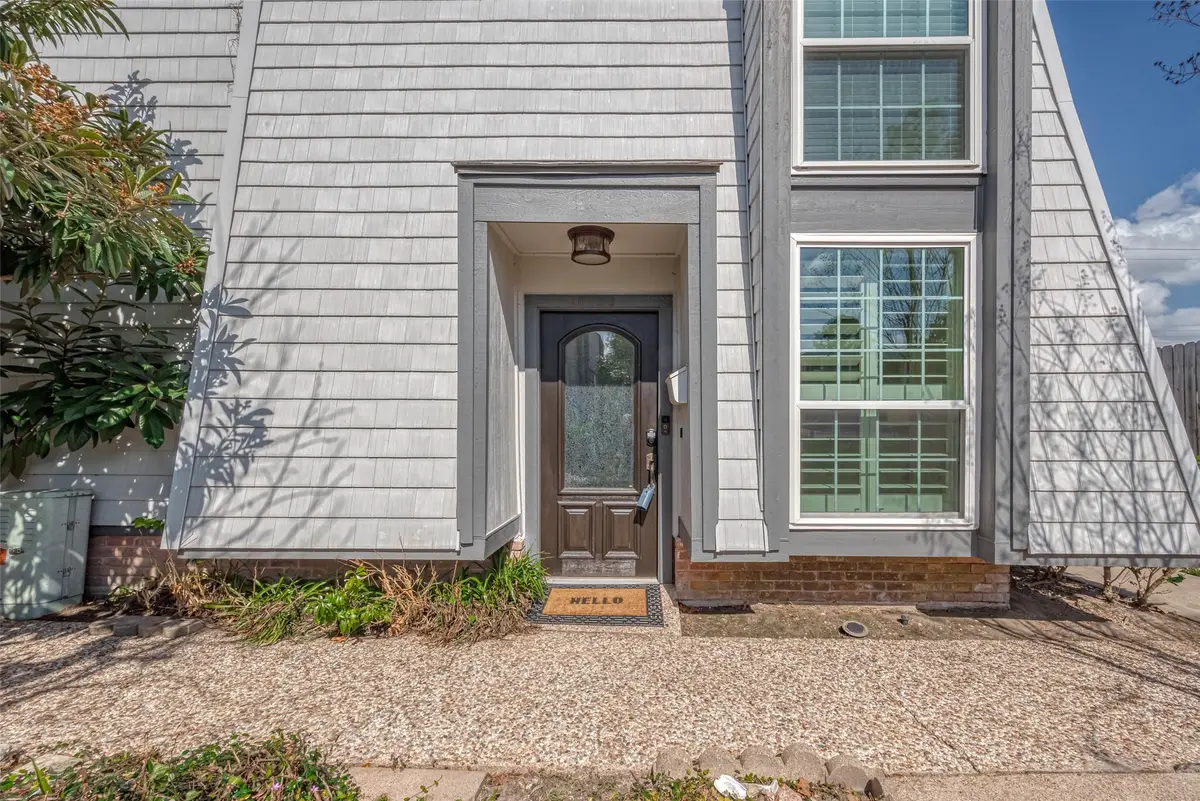 10189 Beekman Place Drive, Houston, TX 77043 - #1