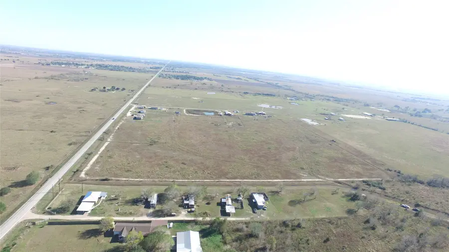 6018 Fm 360 Road, Needville, TX 77461 - Image #2