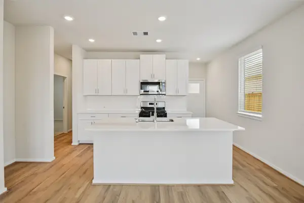 2326 Pioneer Landing Lane, Crosby, TX 77532