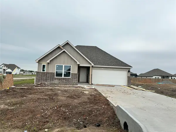 449 Combine Road, Snook, TX 77878
