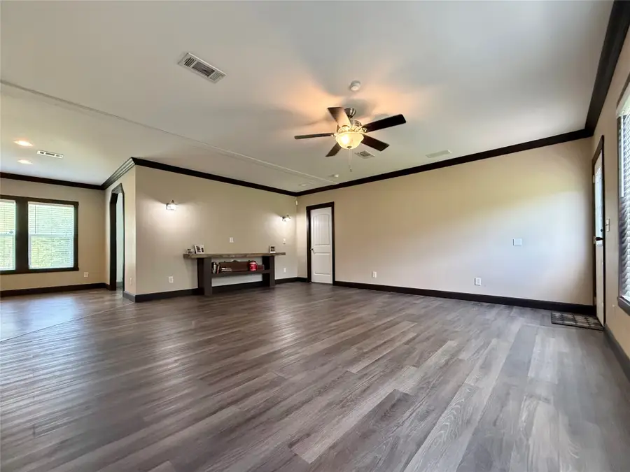 230 Crosby Road, Vidor, TX 77662 - #3