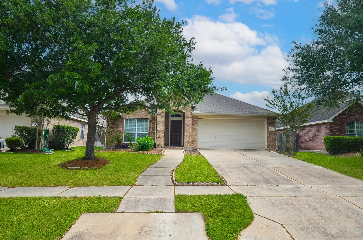 7038 Cornflower Ln, Katy, TX 77494 - #1