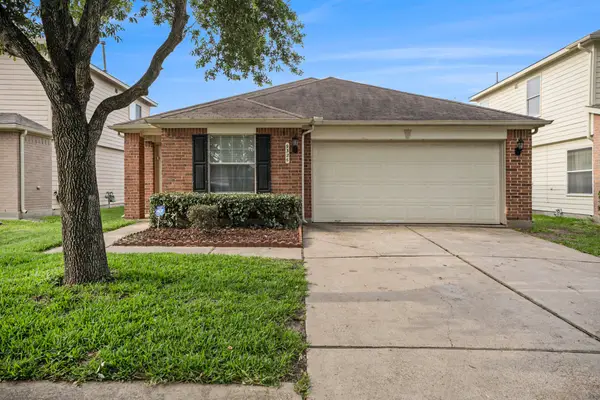 9326 Garfield Park Lane, Houston, TX 77075