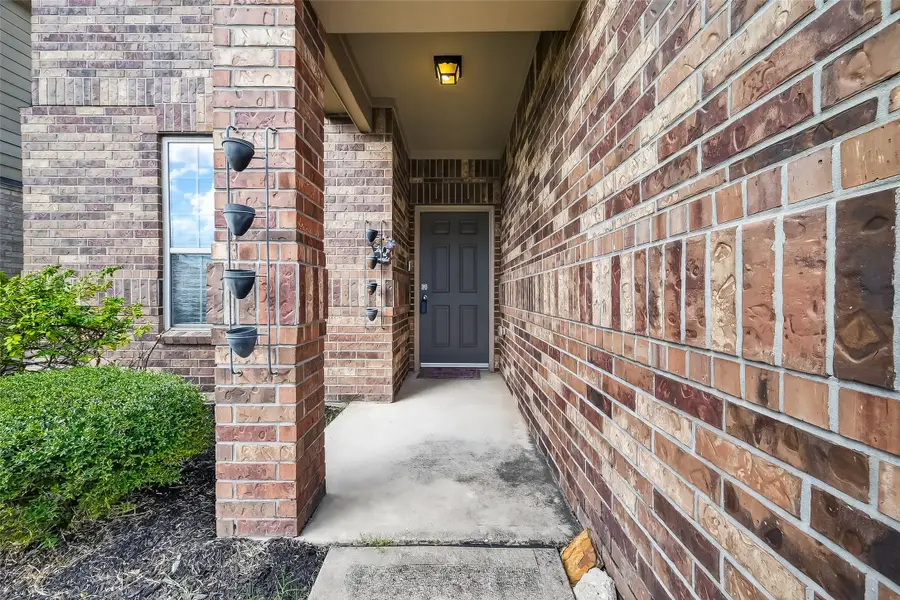 4418 Windmill Run Drive, Houston, TX 77069 - Image #2