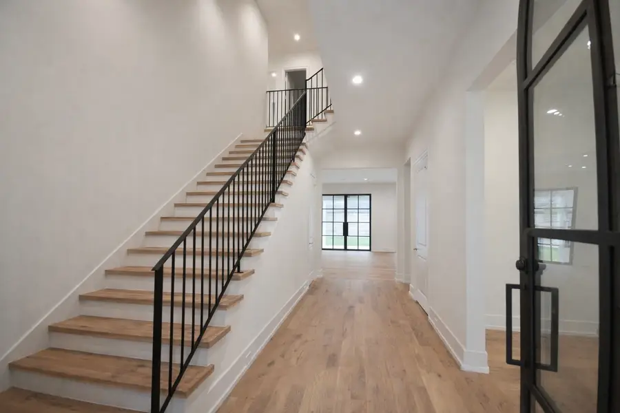 4107 Whitman, Houston, TX 77027 - Image #2