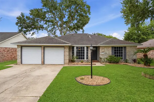 22327 Smokey Hill Drive, Katy, TX 77450
