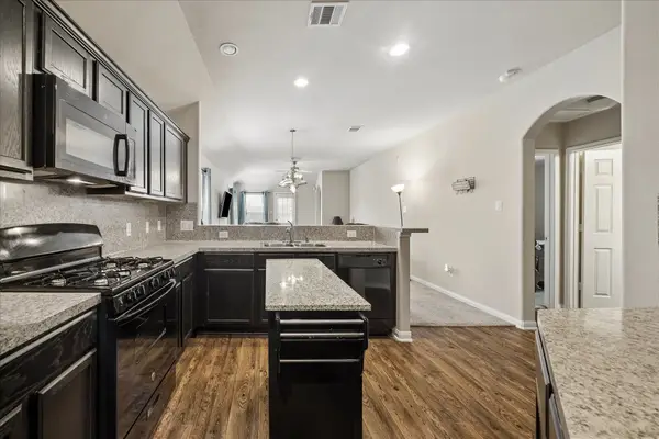 10711 Sun River Falls Drive, Humble, TX 77396