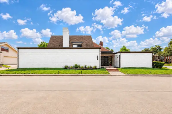 11203 Briar Forest Drive, Houston, TX 77042