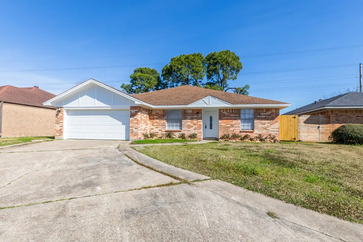 8502 Lynwood Lane, Port Arthur, TX 77642 - #1