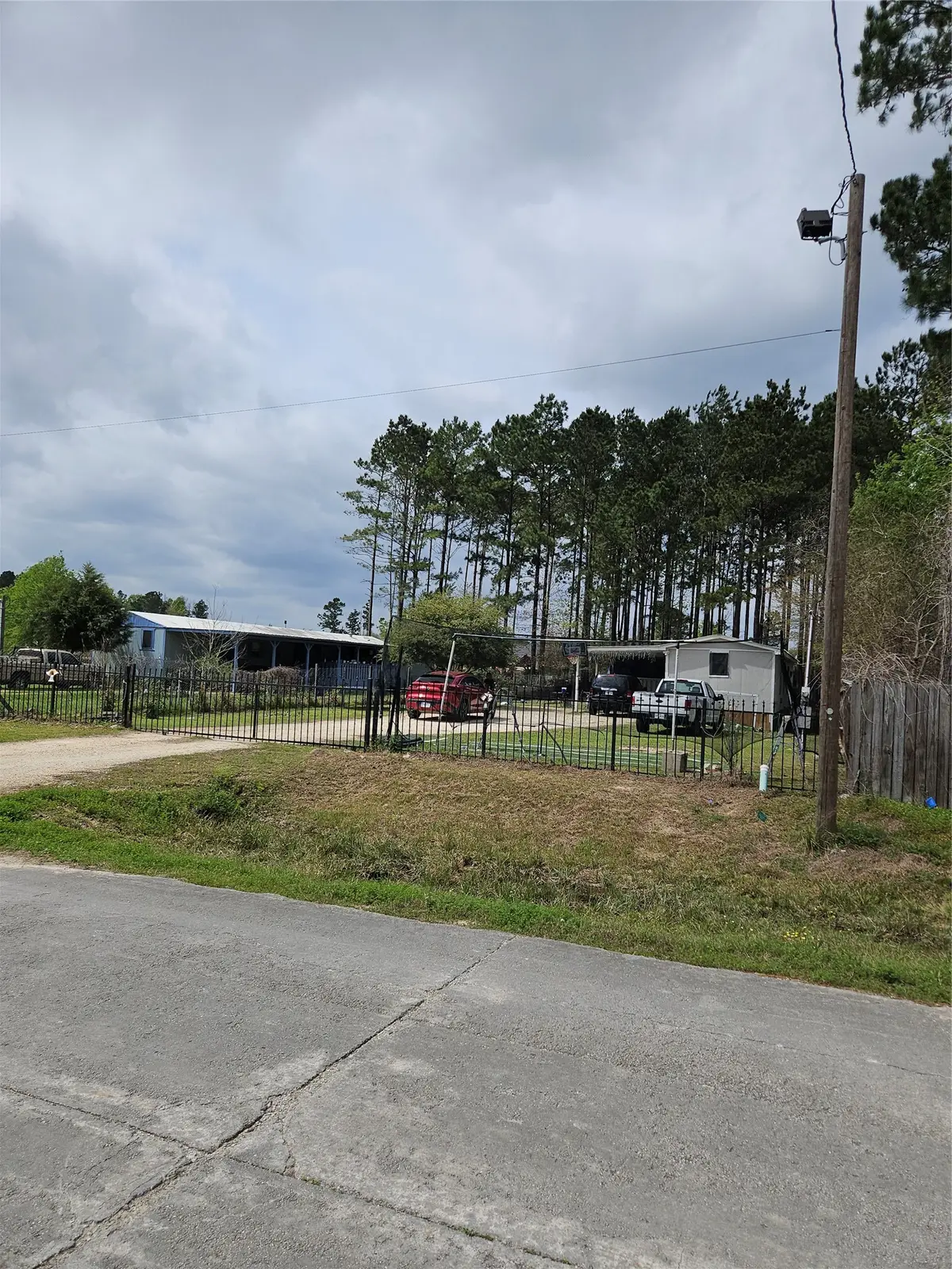 86 County Road 3541, Cleveland, TX 77327 - #1