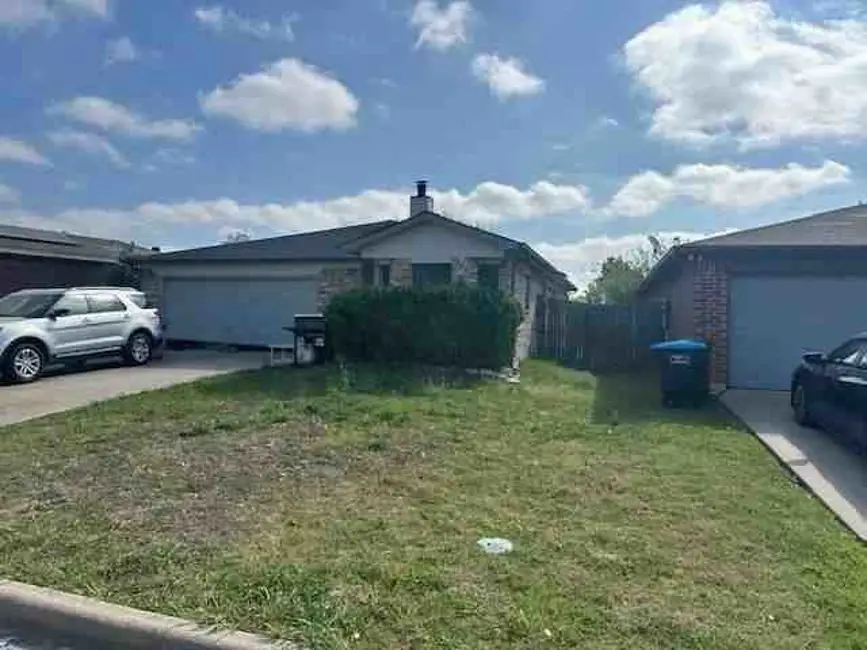 8128 Spruce Valley Drive, Fort Worth, TX 76137 - #3