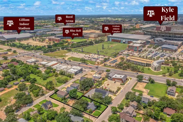 208 Fairview Avenue, College Station, TX 77840