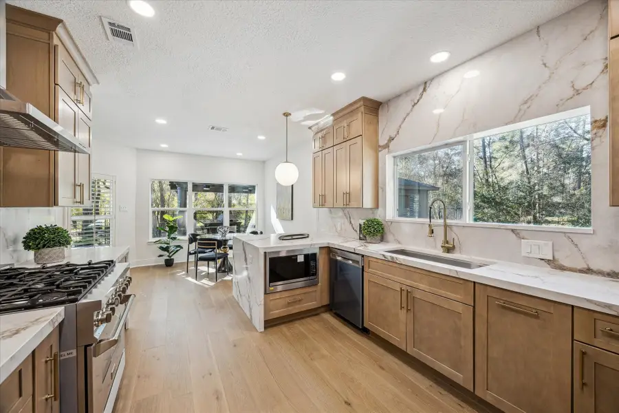 35 Indian Clover Drive, The Woodlands, TX 77381 - Image #3