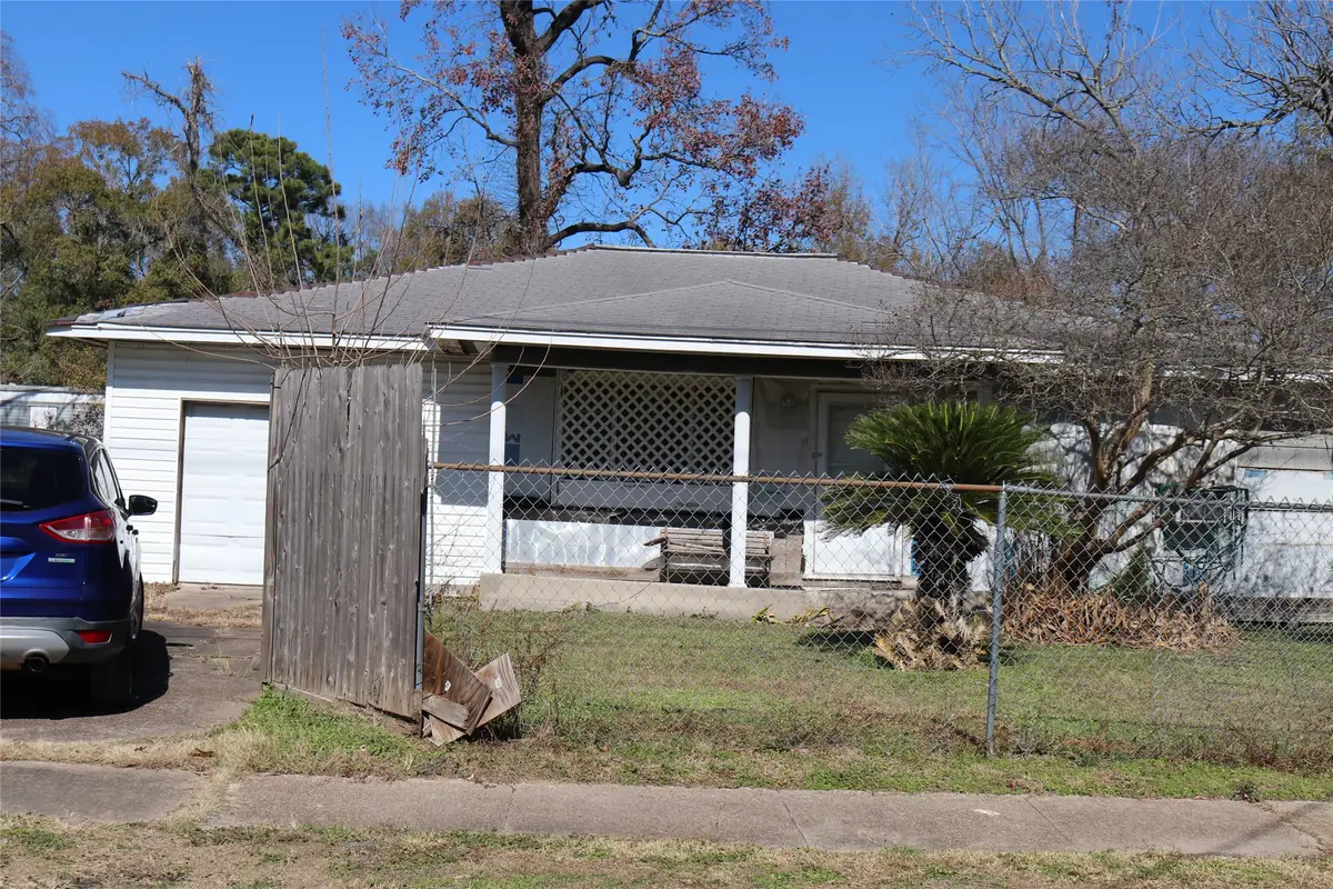 8437 Carolwood Drive, Houston, TX 77028 - Image #1