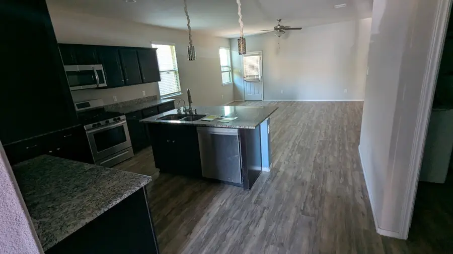 11351 Dawn Beach Lane, Conroe, TX 77304 - Image #2