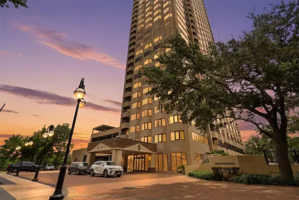 2001 Holcombe Boulevard #1501, Houston, TX 77030