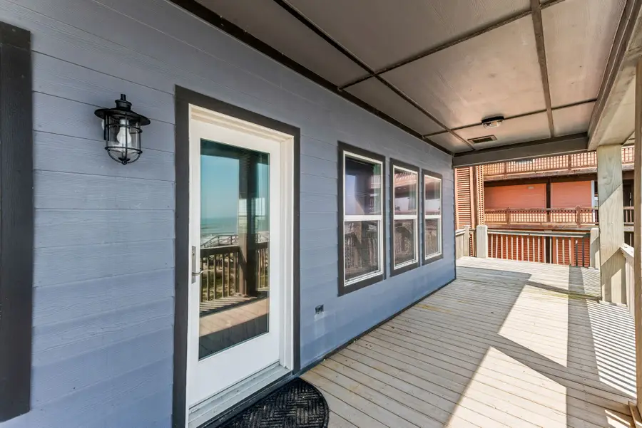 2416 Highway 87, Gilchrist, TX 77617 - #3