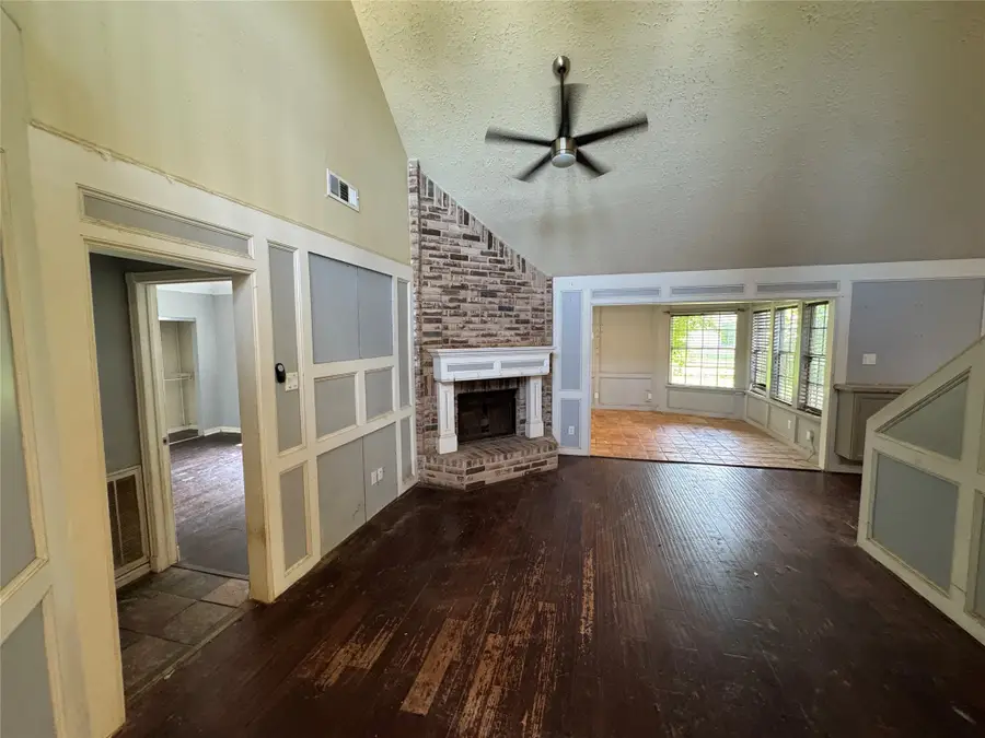 4514 Beechcraft Street, Seabrook, TX 77586 - #2