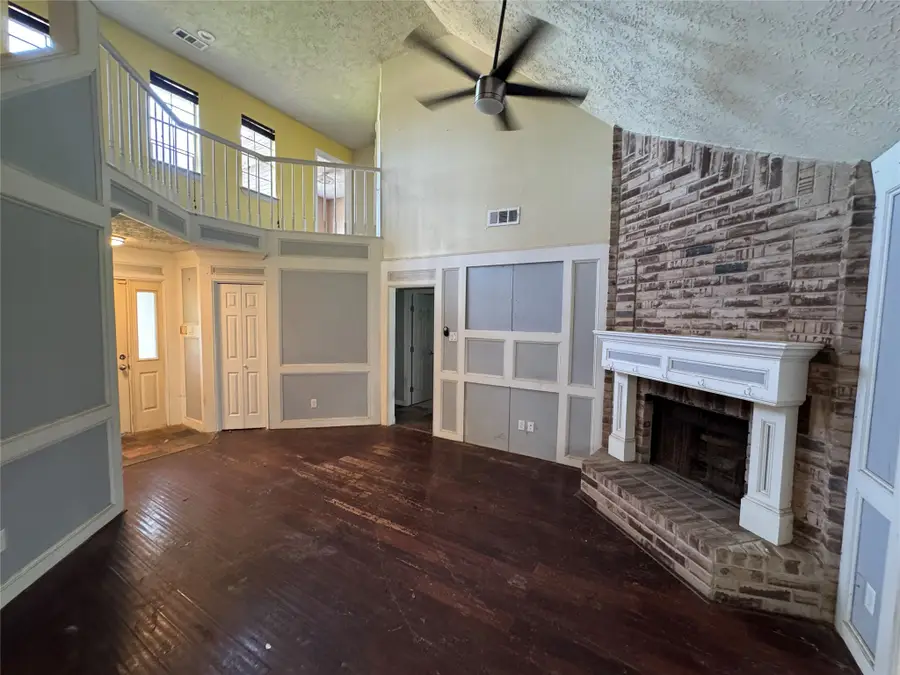 4514 Beechcraft Street, Seabrook, TX 77586 - #3