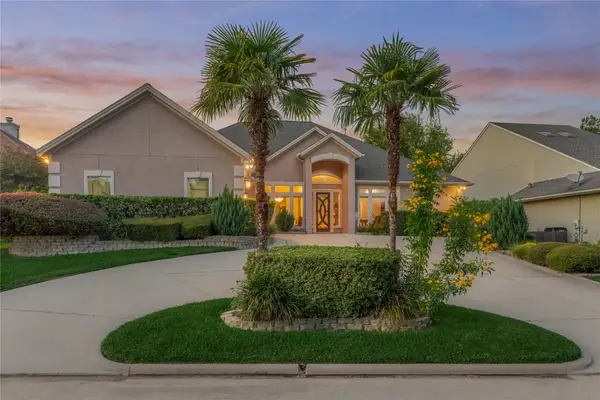 115 Brookgreen Circle N, Montgomery, TX 77356