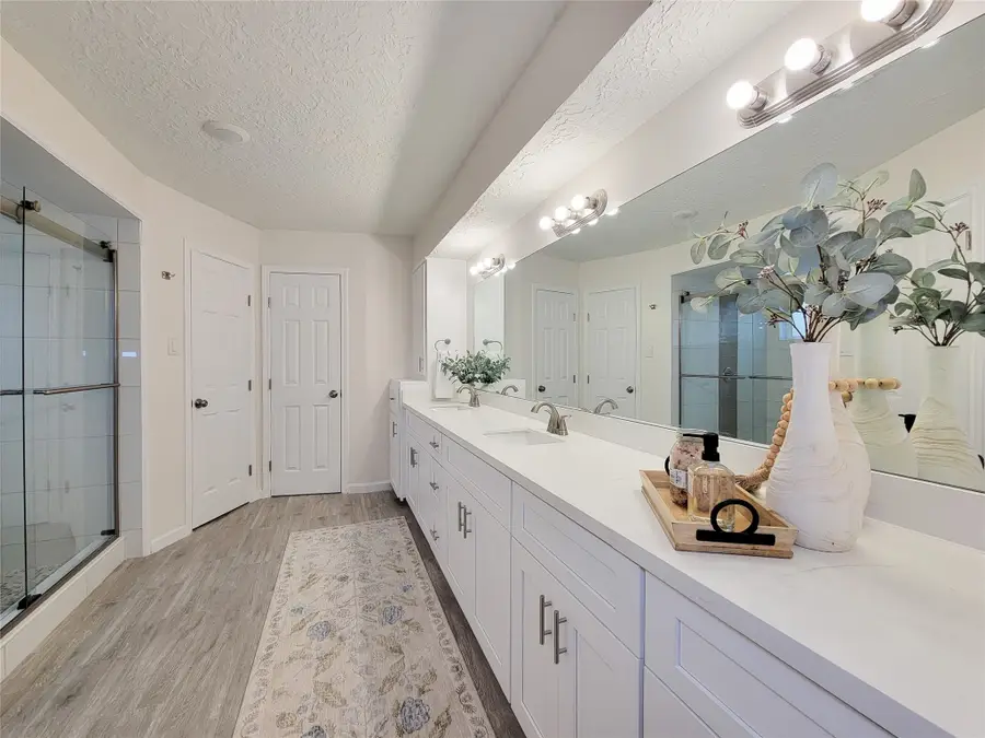 10703 Idlebrook Drive, Houston, TX 77070 - Image #3