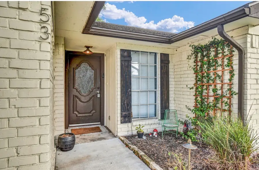 53 Blue Bell Court, Lake Jackson, TX 77566 - #3